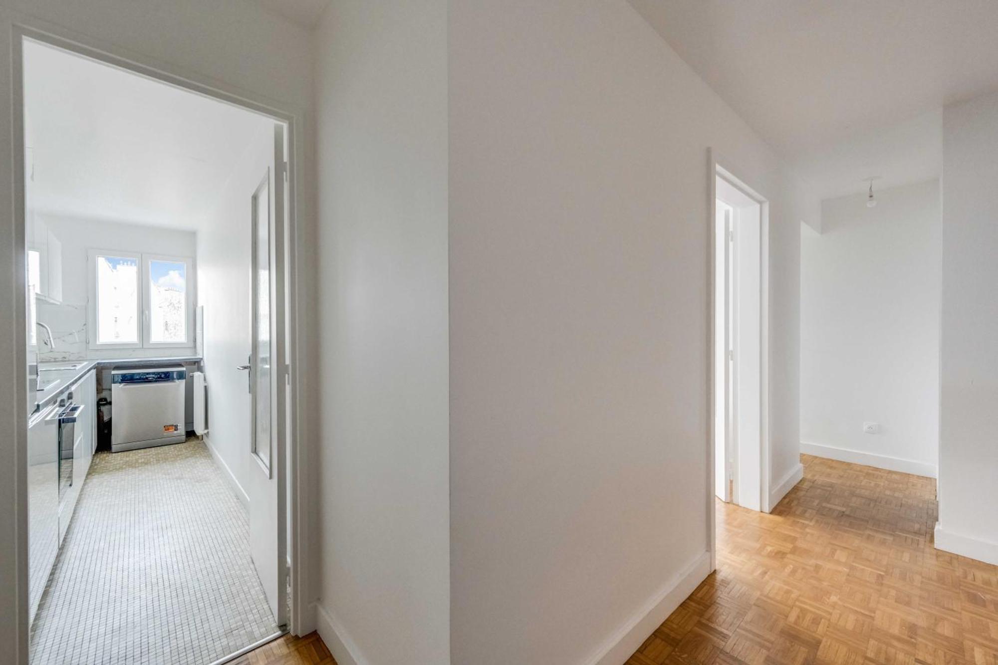 Charming 1br 2p - 11th Apartment *